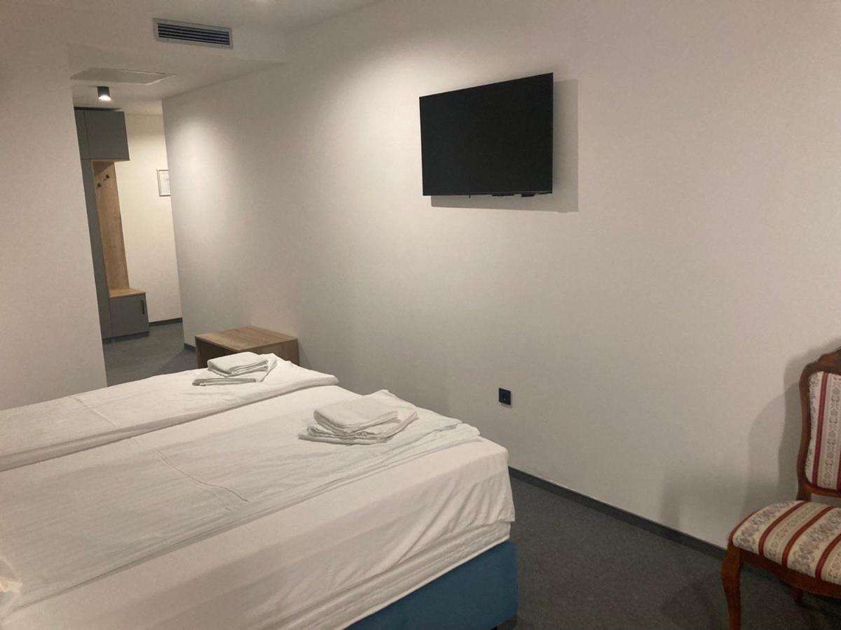Millenium Deluxe Hotel