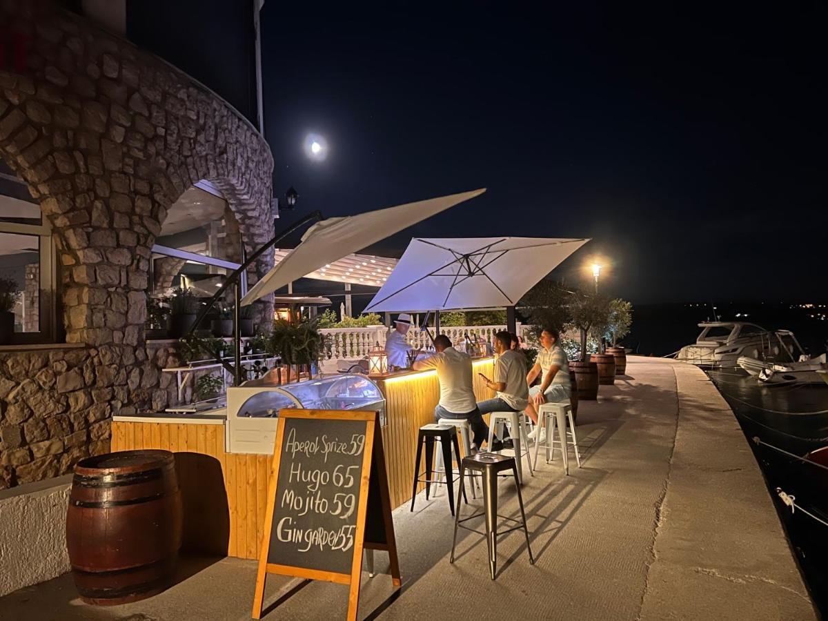 Hotel Millenium Deluxe 4*